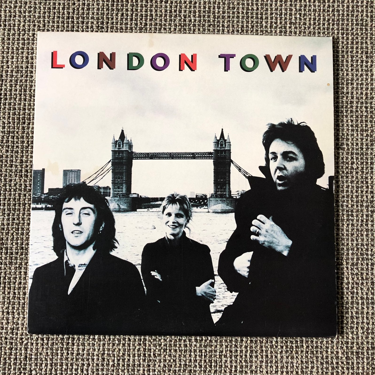 Wings lp London Town, Ophalen, LP