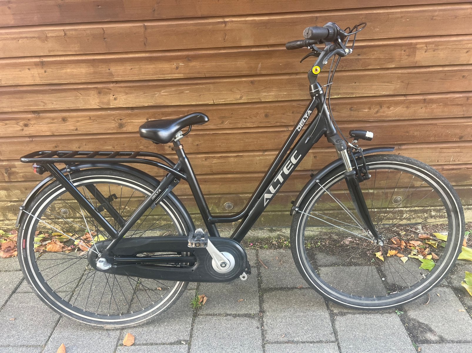 Damesfiets 28 inch frame 51 rijd perfect, Versnellingen, Zo goed als nieuw, 50 tot 53 cm, Ophalen