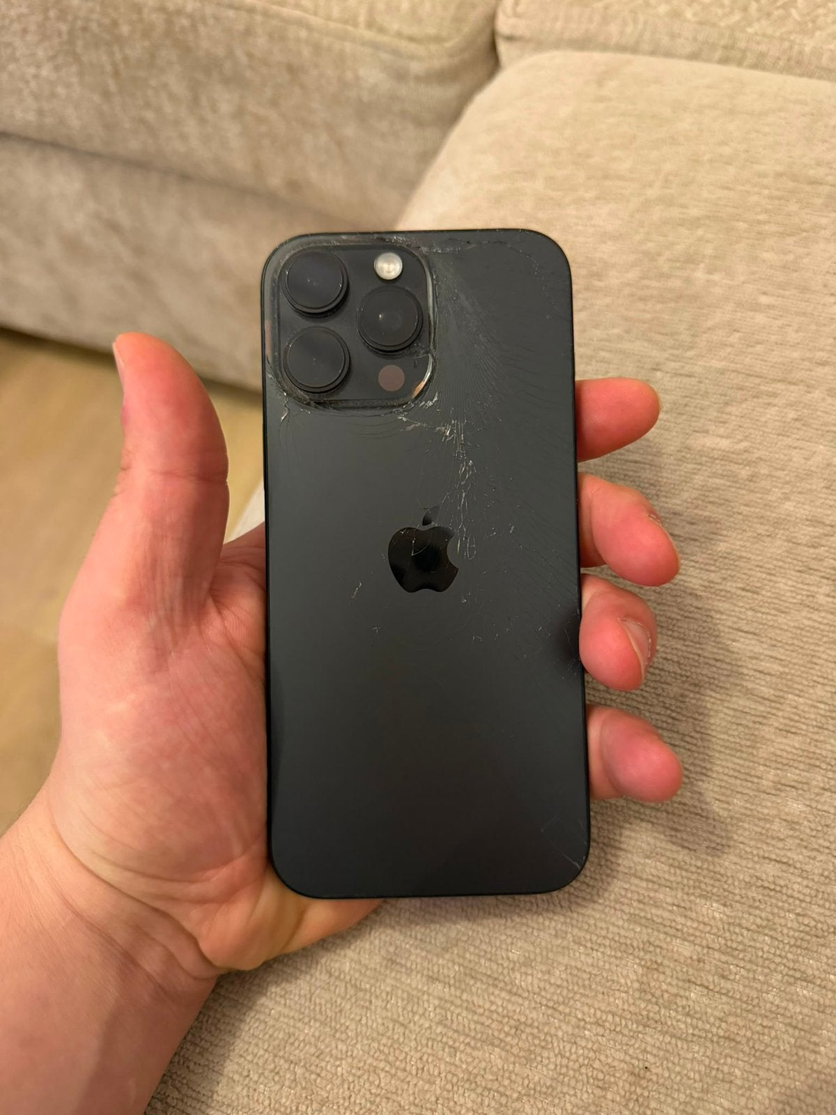 Iphone 16 pro max, Telecommunicatie, Mobiele telefoons | Hoesjes en Frontjes | Apple iPhone, Ophalen of Verzenden, Zo goed als nieuw