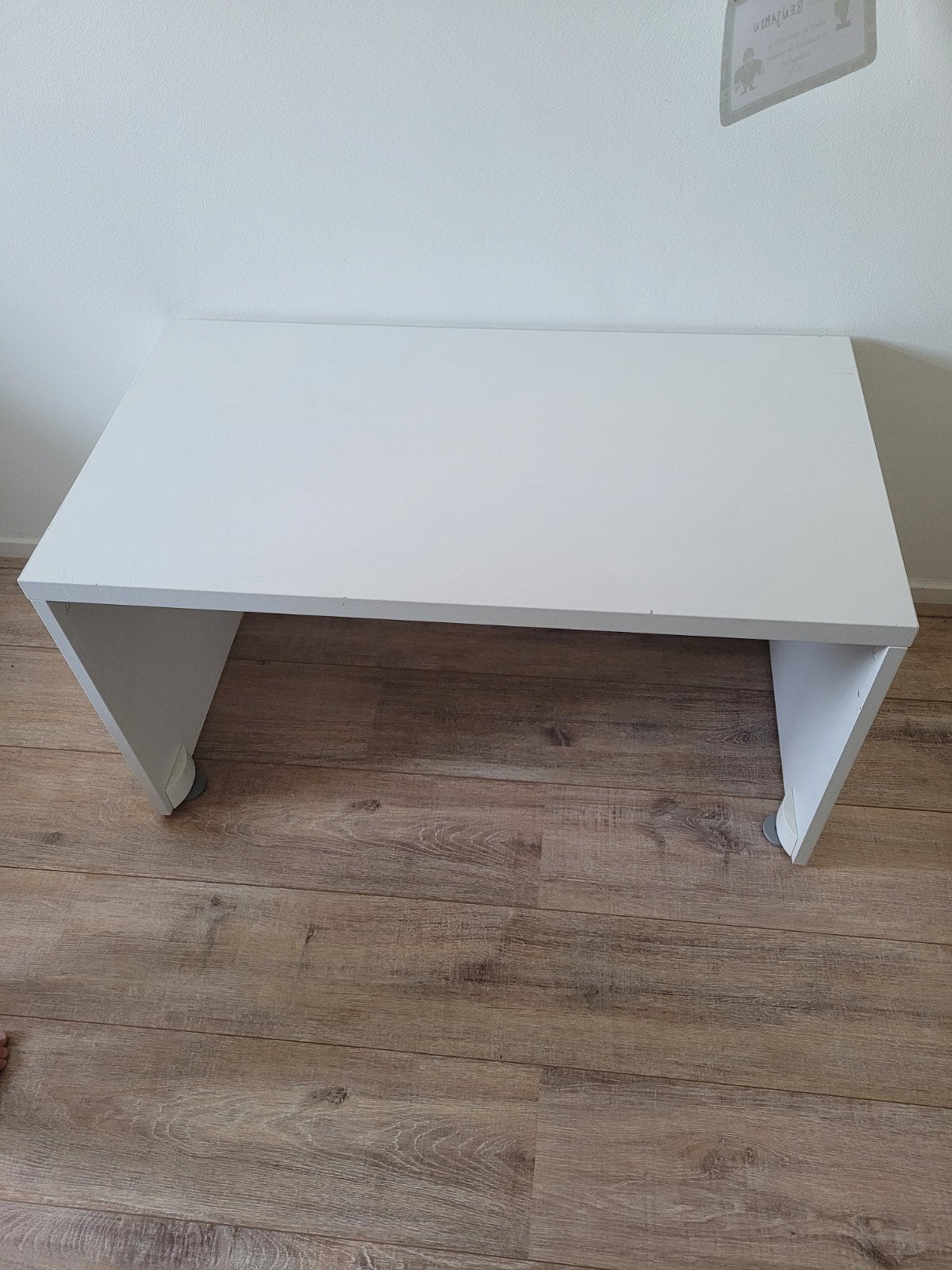 ikea kinder tafeltje bureau, Ophalen, 50 – 75, Minder dan 50 cm, Gebruikt