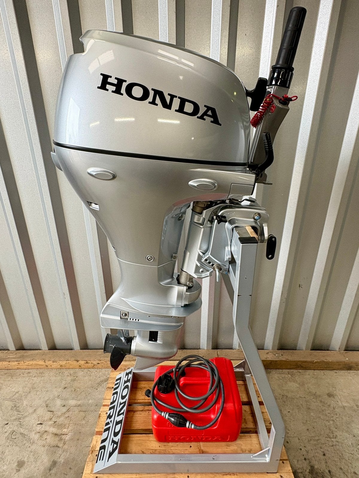Honda BF15D SHU – 15pk – kortstaart – stuurknuppel/handstart, Watersport en Boten, Ophalen, 10 tot 30 pk, Viertaktmotor, Zo goed als nieuw