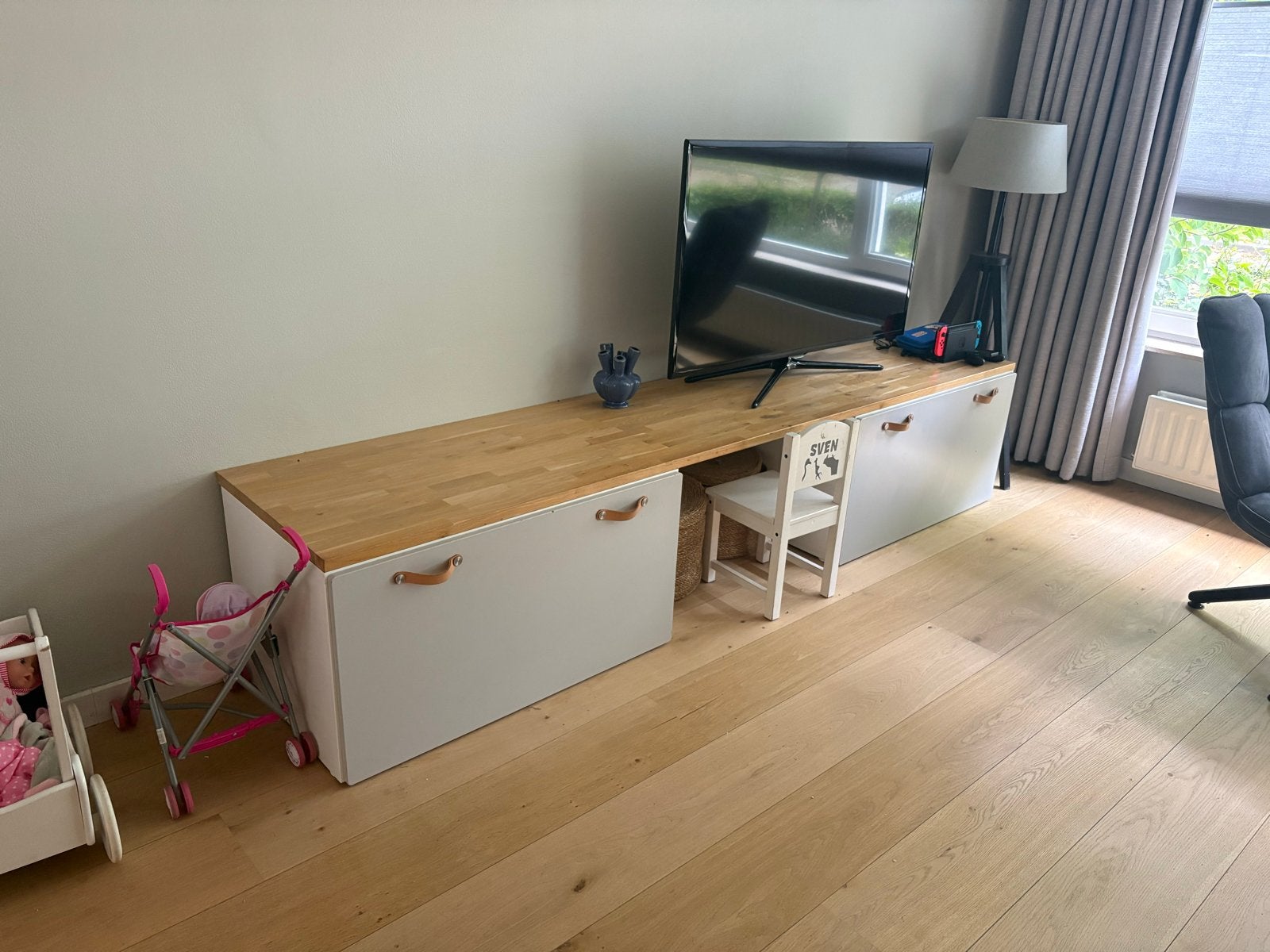 Ikea smastad speeltafel TVmeubel opbergruimte en houten blad, Ophalen, Gebruikt, 200 cm of meer, Minder dan 100 cm