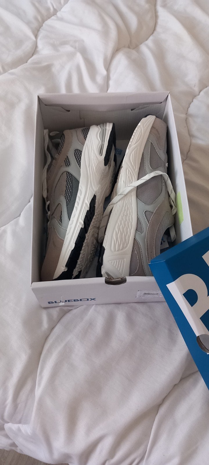 Splinternieuwe schoenen maat 46, Ophalen of Verzenden, Nieuw, Overige kleuren, Sneakers of Gympen
