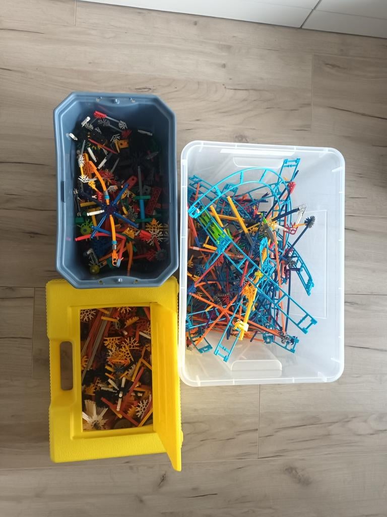 Grote partij K'nex onderdelen inclusief opbergbakken, Ophalen, Gebruikt, K'nex