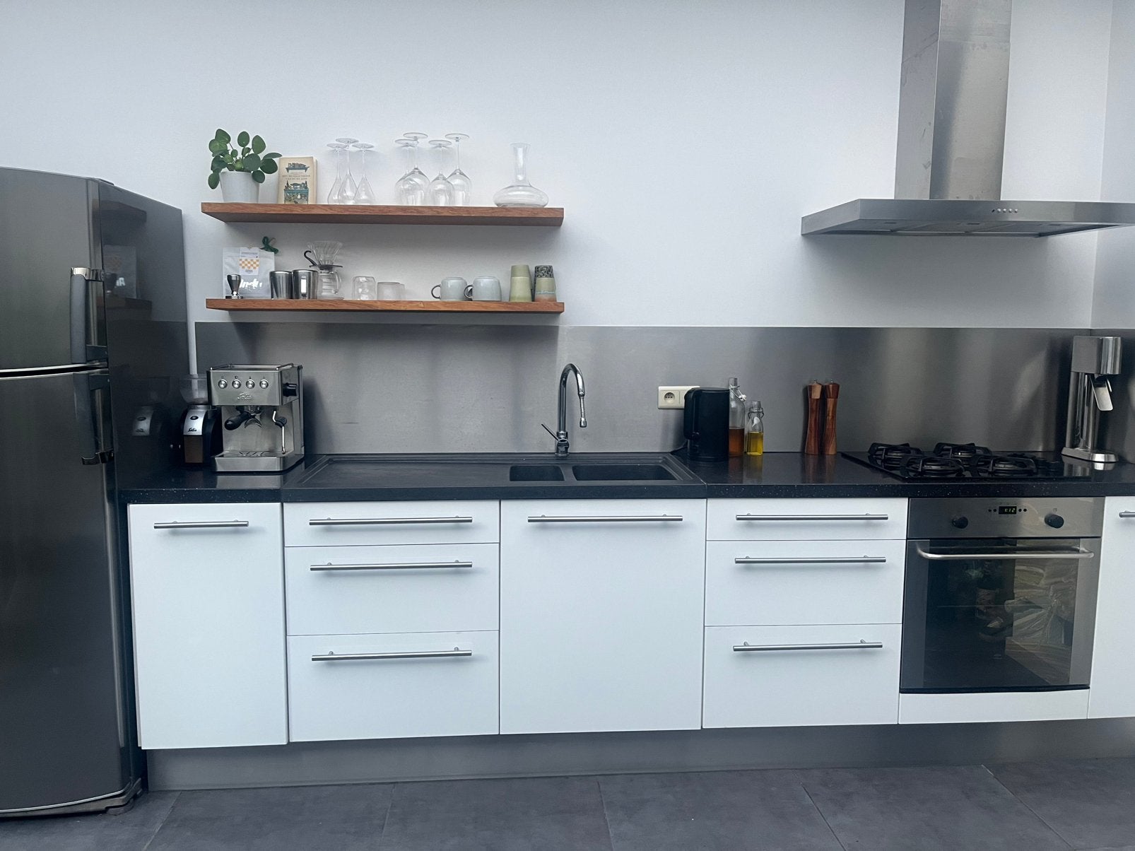Ikea Faktum keuken, inclusief toestellen, Huis en Inrichting, Keuken | Complete keukens, Zo goed als nieuw, Enkelwandige keuken