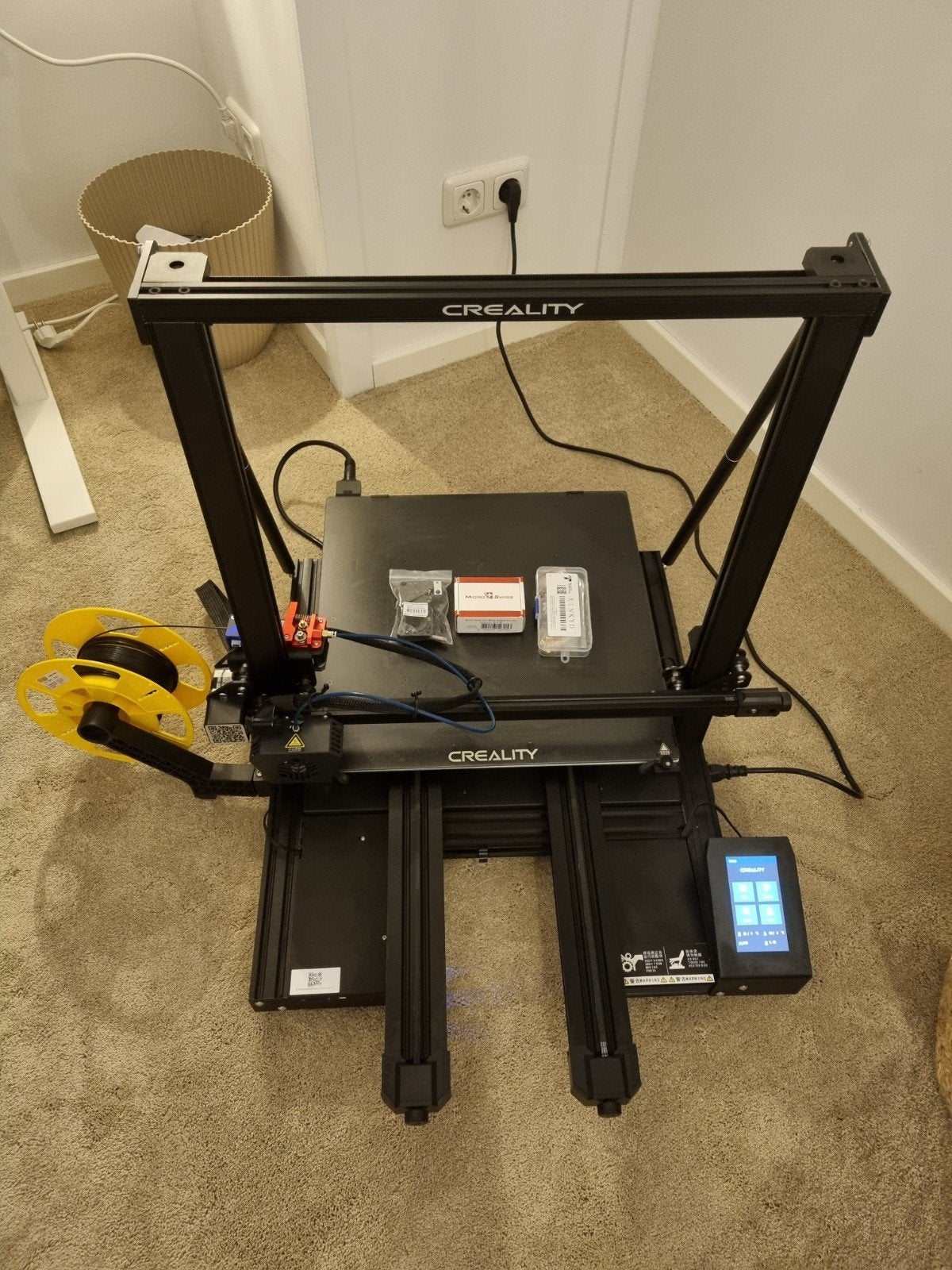 Creality CR-6 Max 3D-printer compleet met upgrades, Computers en Software, Ophalen, Gebruikt, Creality CR-6 Max, Filament
