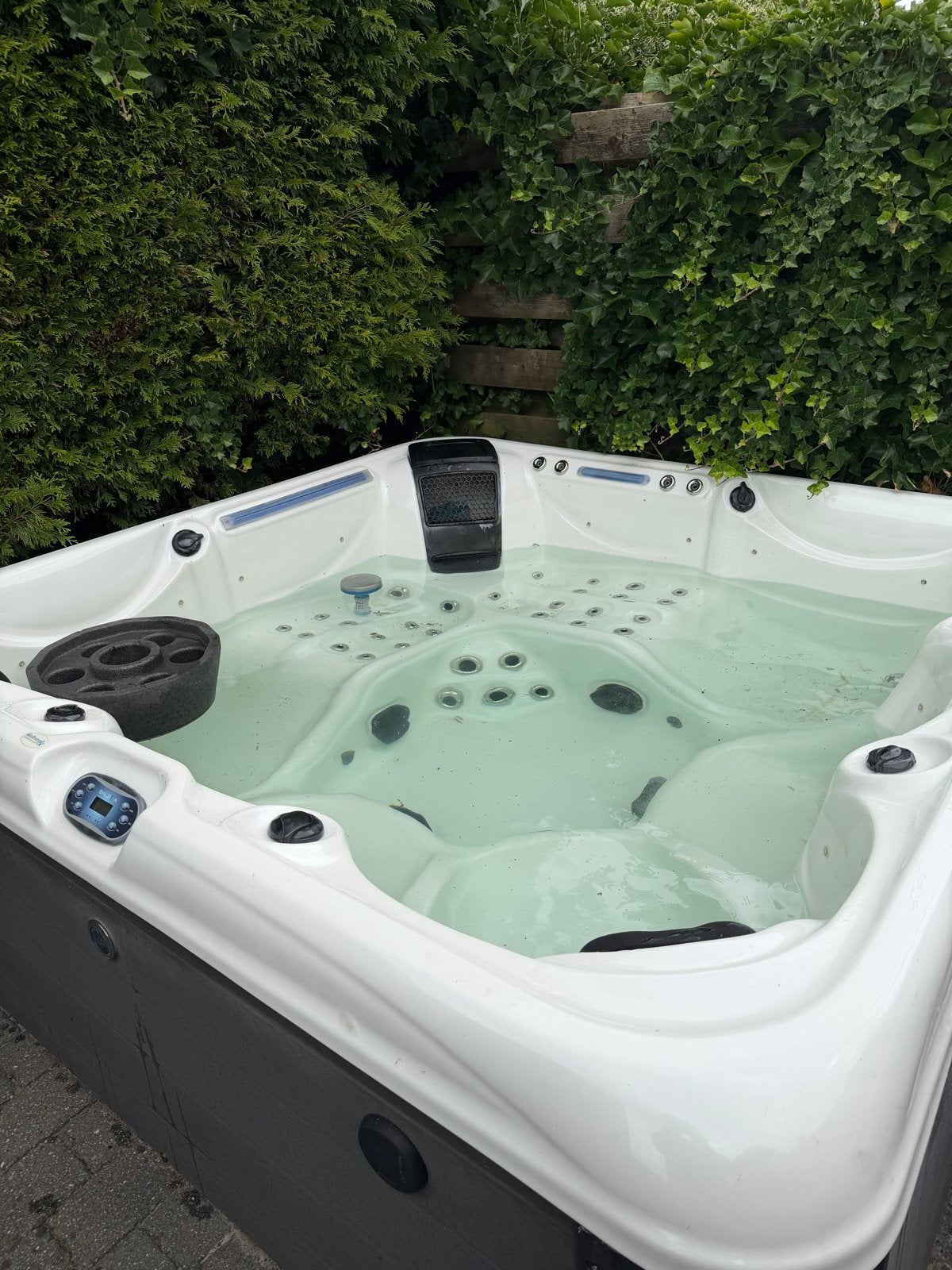Luxe Jacuzzi / Spa met Balboa besturing en afdekzeil, Ophalen of Verzenden, Gebruikt, Afdekzeil, Vast