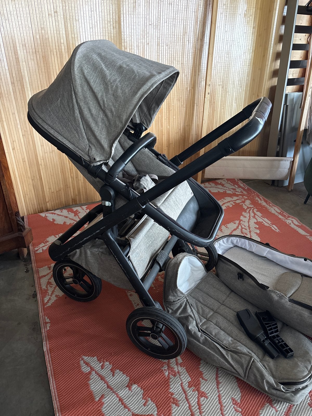 Dubatti One kinderwagen met reiswieg, en adapters, ., Zo goed als nieuw, Met reiswieg, .