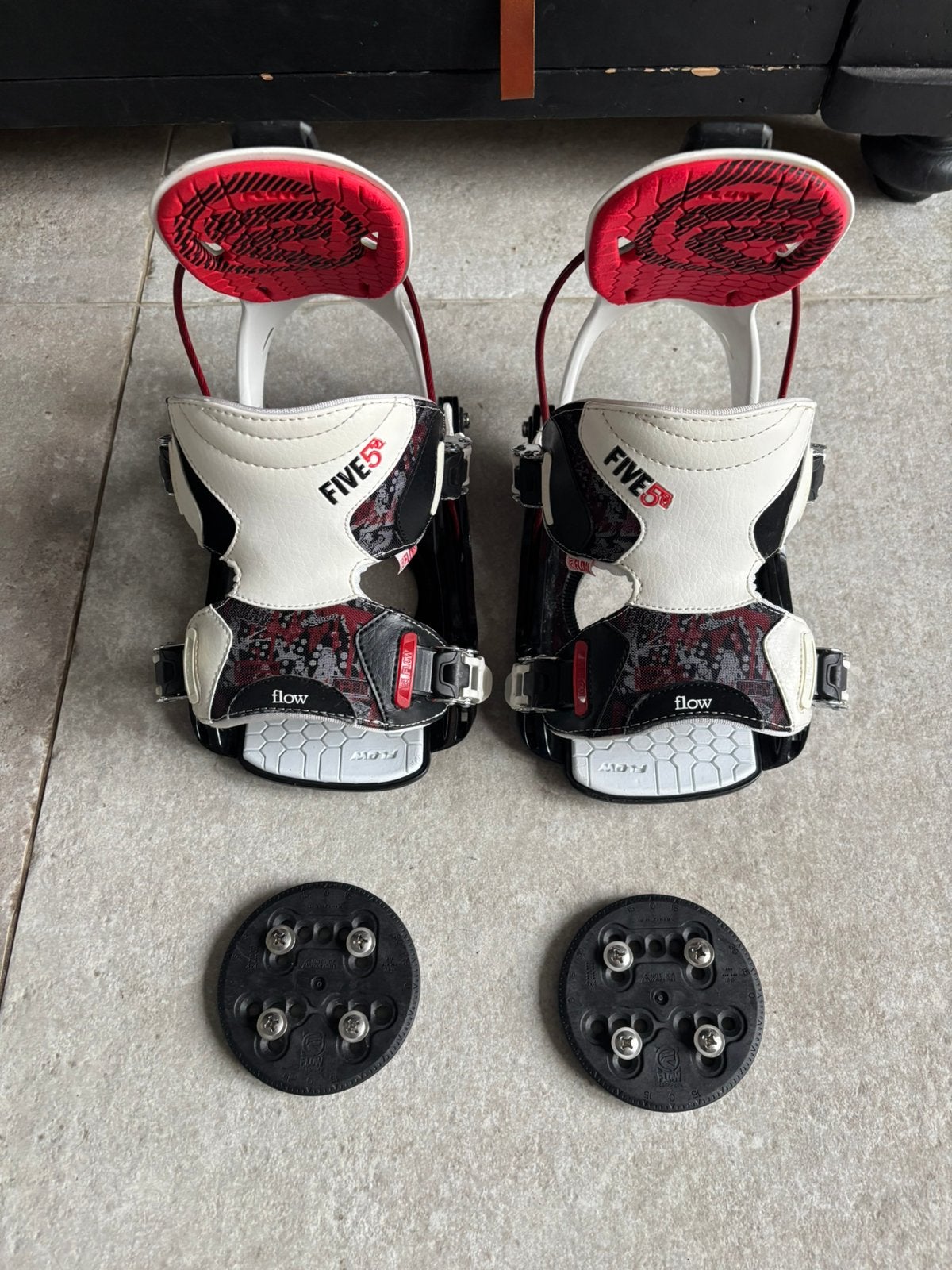 Flow 5 Snowboard Bindingen maat L ( 40 - 45 ), Sport en Fitness, Ophalen of Verzenden, Zo goed als nieuw, Bindingen