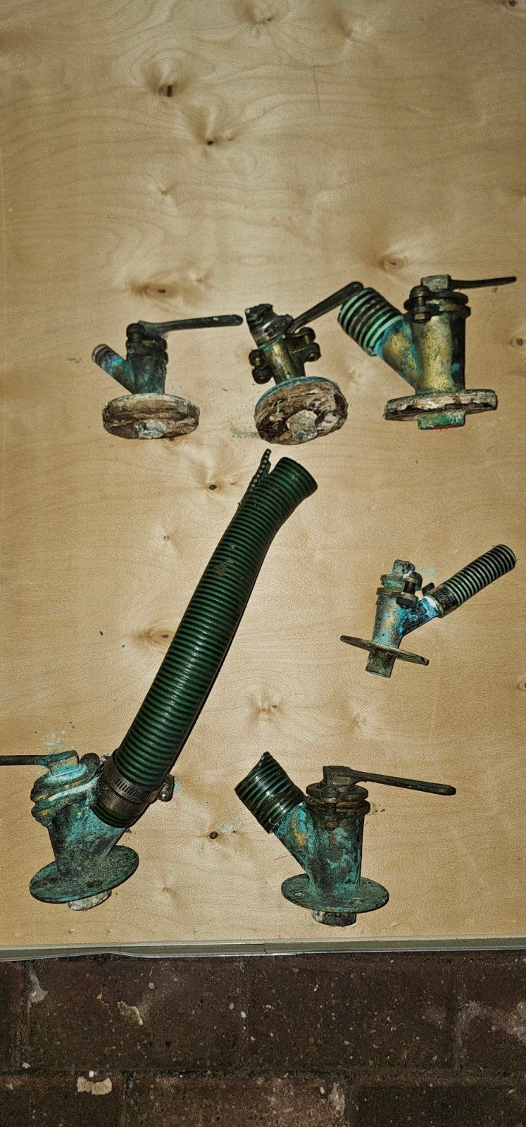conische afsluiters. diverse afmetingen., Ophalen, Gebruikt, Motor en Techniek