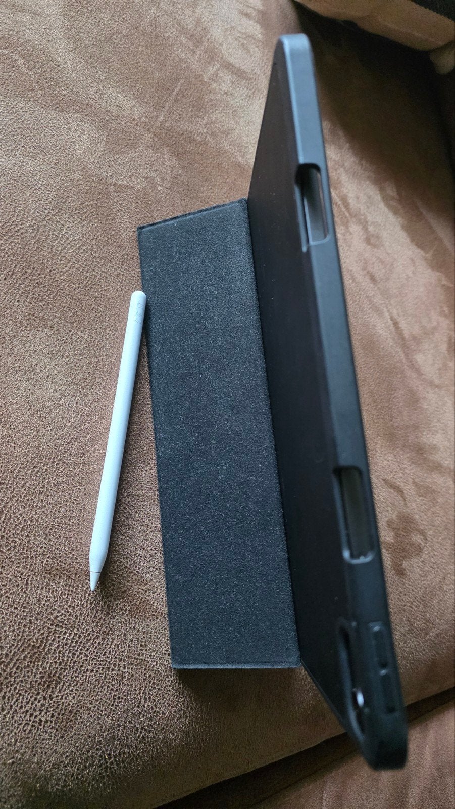 Foto 4 van Apple iPad Air (5e generatie) 64GB Wi-Fi Spacegrijs