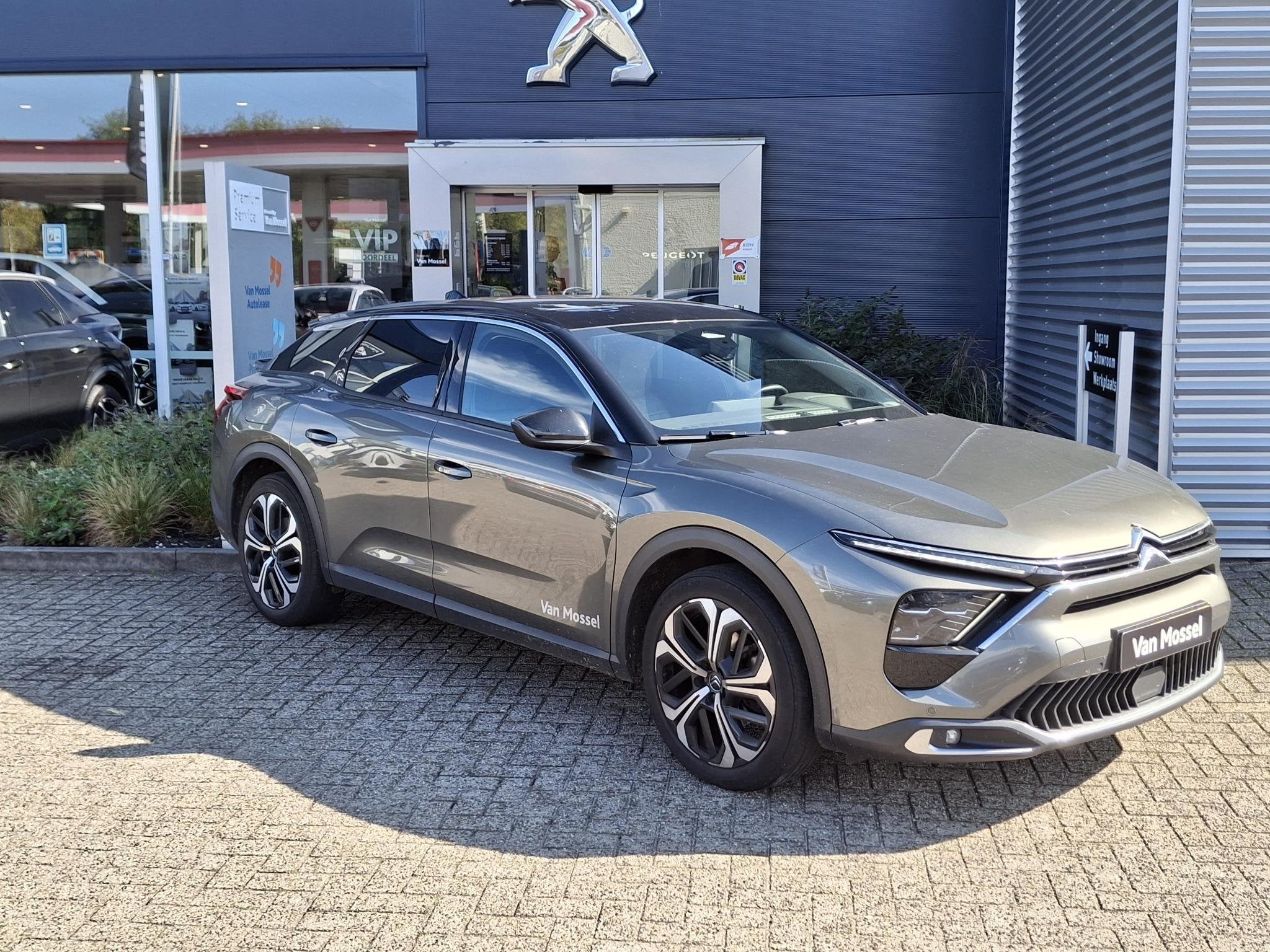 Citroen C5 X 1.2 PureTech Business Plus, Gebruikt, Euro 6, 1199 cc, 1393 kg