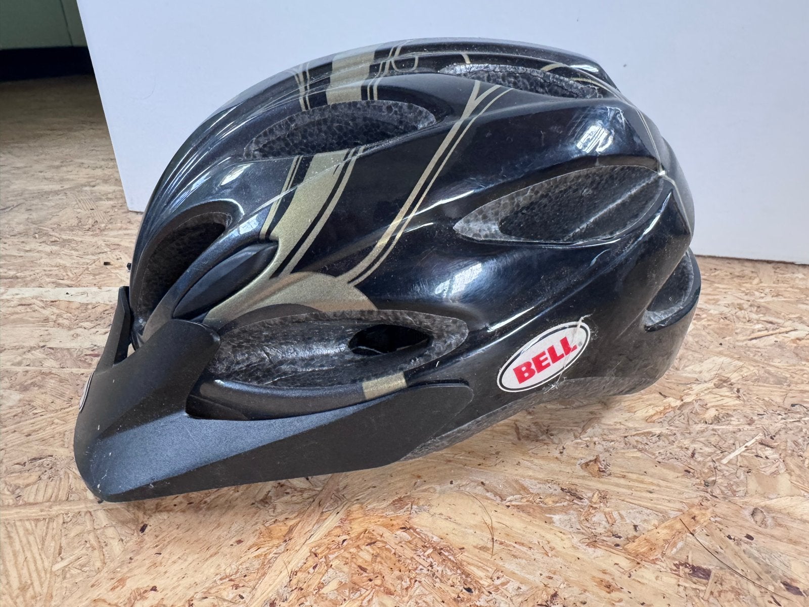 Bell Strut Fietshelm Maat S, Fietsen en Brommers, Ophalen of Verzenden, Gebruikt, S, Heer of Dame