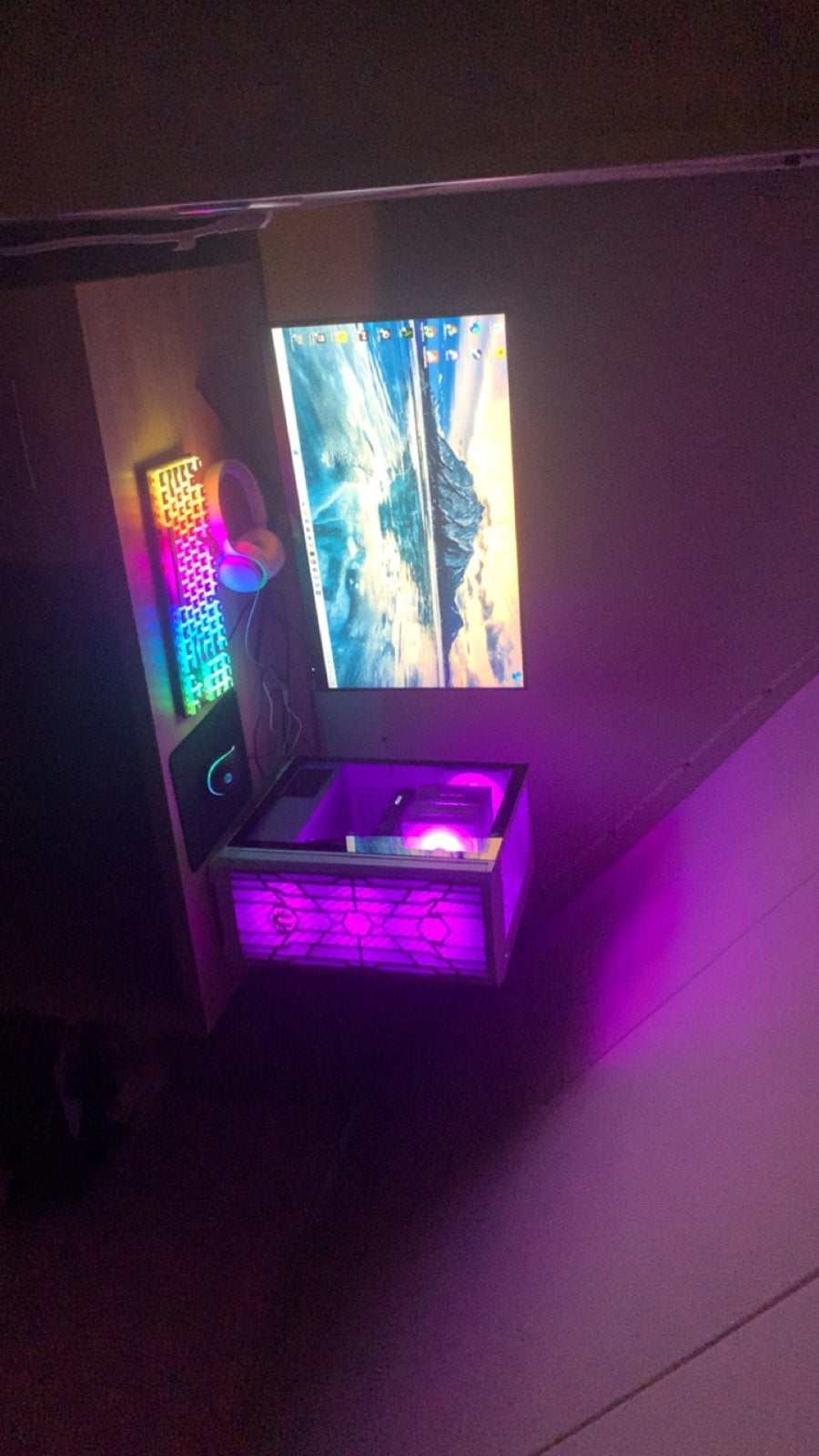 Gaming PC met RGB verlichting, Computers en Software, Ophalen, Zo goed als nieuw, Gaming, SSD