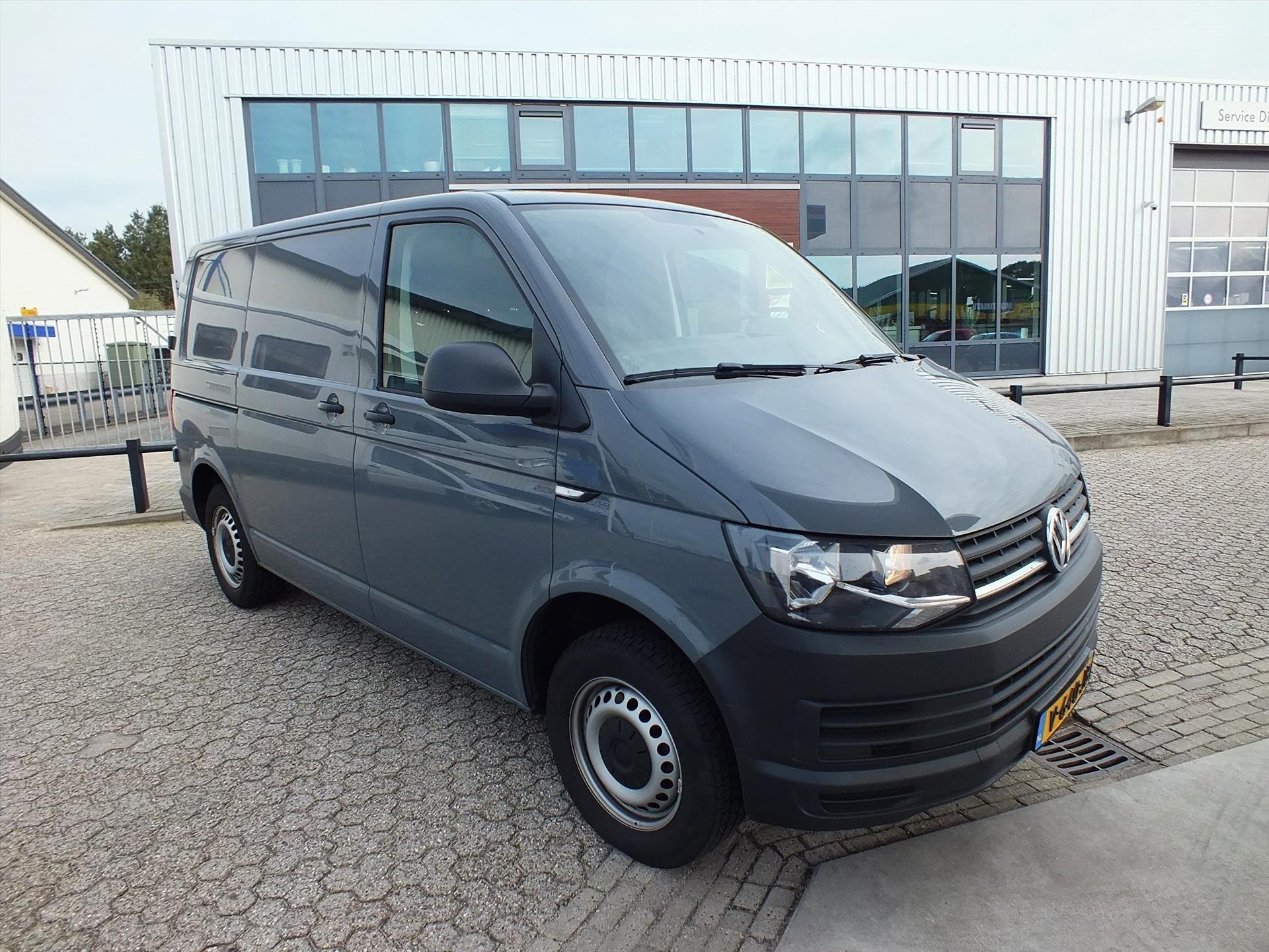 Volkswagen Transporter 2.0 D 75KW, Stof, Gebruikt, 4 cilinders, Volkswagen
