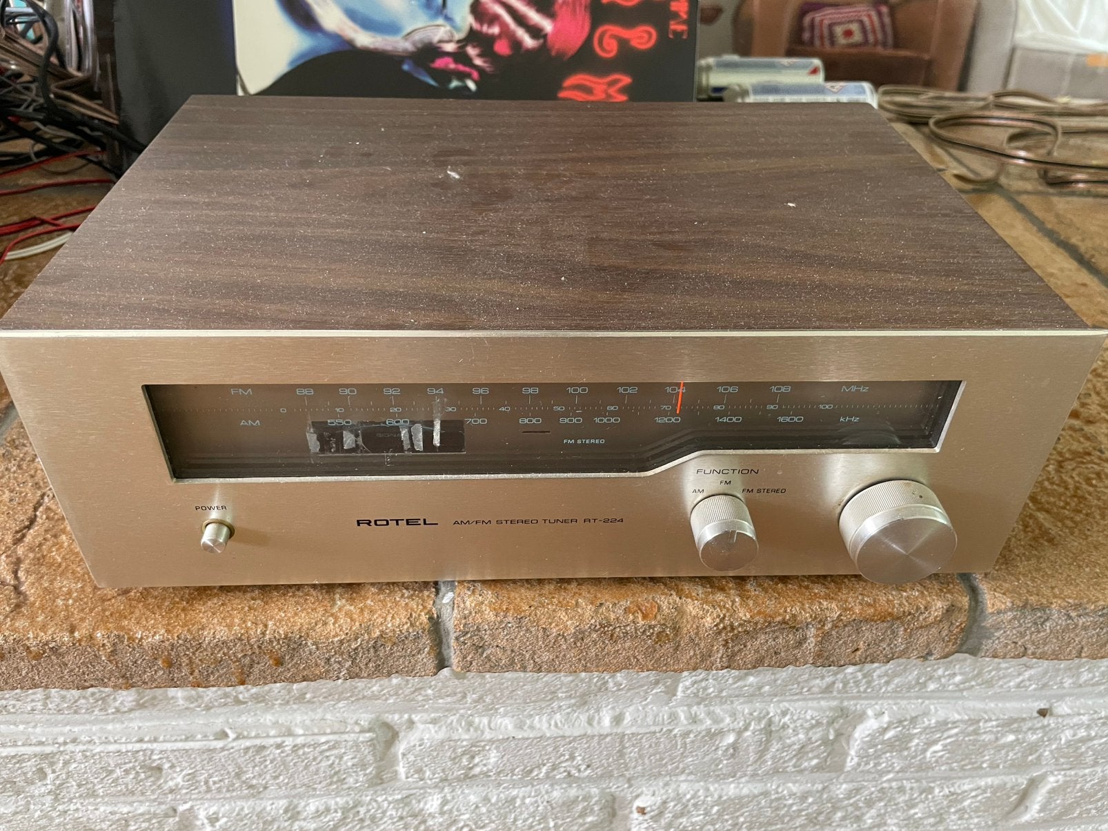 Rotel RT-224, Ophalen