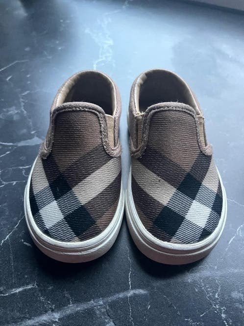Burberry schoentjes maat 22 ORIGINEEL, Kinderen en Baby's, Ophalen of Verzenden, Zo goed als nieuw, Jongetje of Meisje, Schoentjes