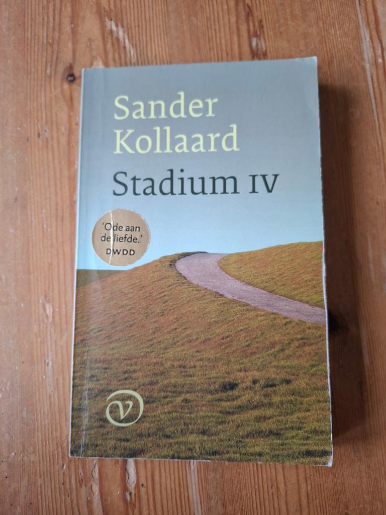 Sander Kollaard - Stadium IV, Boeken, Ophalen of Verzenden, Gelezen, Sander Kollaard