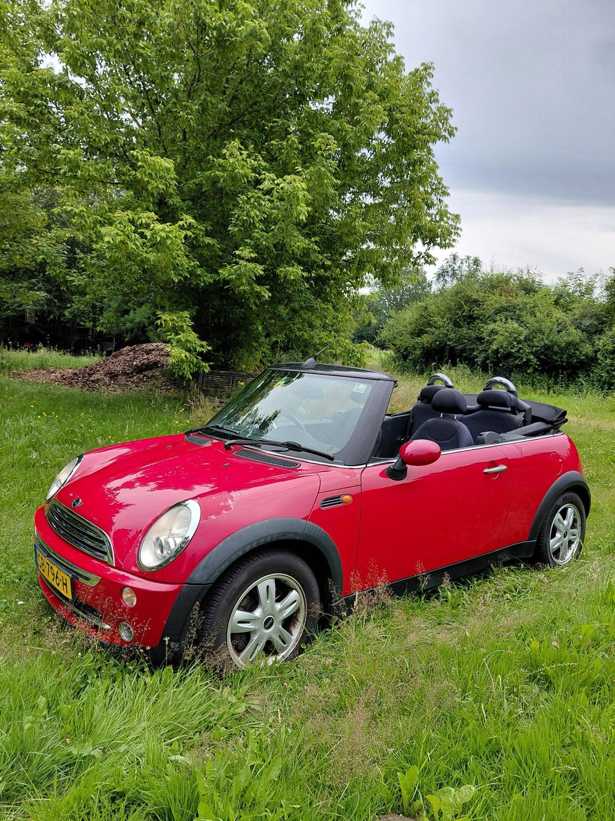 Mini 2005 Rood RHD Japanse import (2017), Auto's, Cabriolet, 4 stoelen, 115 pk, Particulier