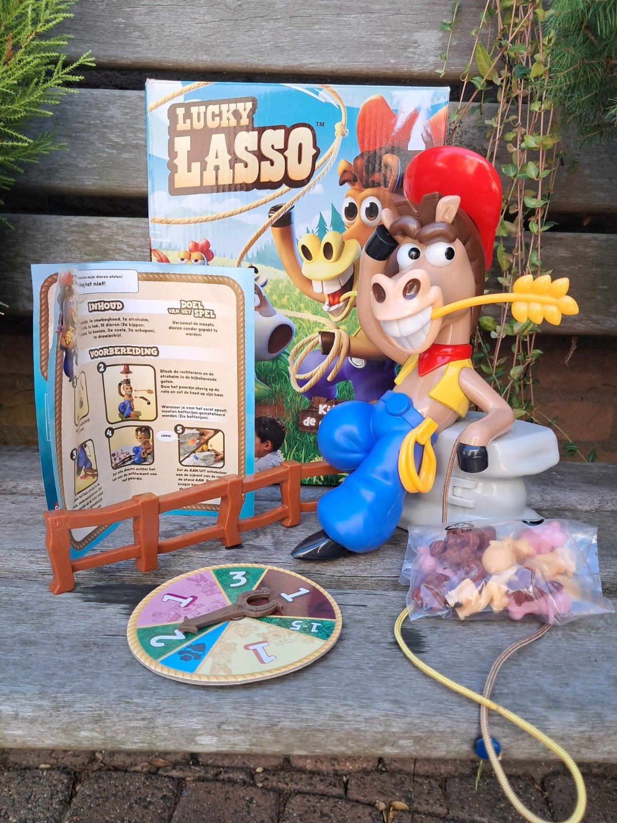 Lucky Lasso - Leuk familiespel van Goliath, Hobby en Vrije tijd, Vijf spelers of meer, Ophalen of Verzenden, Zo goed als nieuw