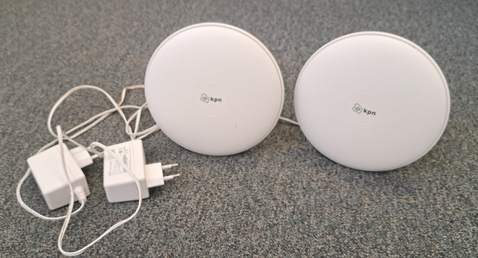 KPN SuperWifi punten (2 stuks) met adapters, Ophalen of Verzenden, Gebruikt, Router, KPN