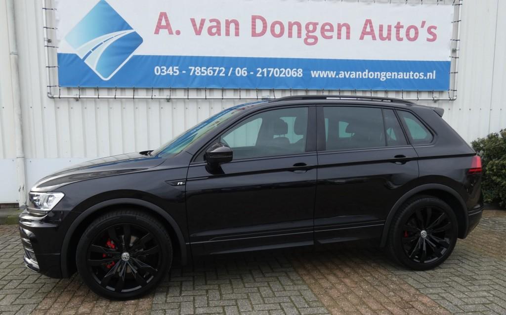 Volkswagen TIGUAN 1.4 TSI R-Line DSG,Led,Pano,Leer,Trhaak,AC, Automaat, Euro 6, 150 pk, Zwart