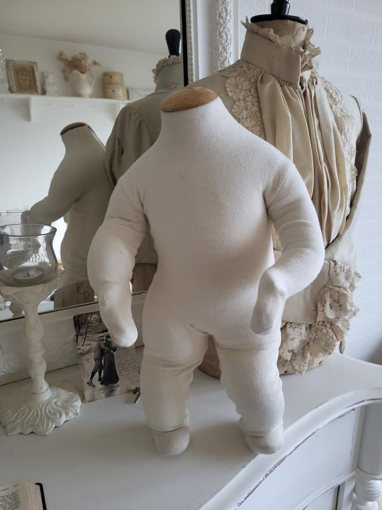 Vintage brocante stoffen babypop torso - decoratief, Antiek en Kunst, Ophalen of Verzenden