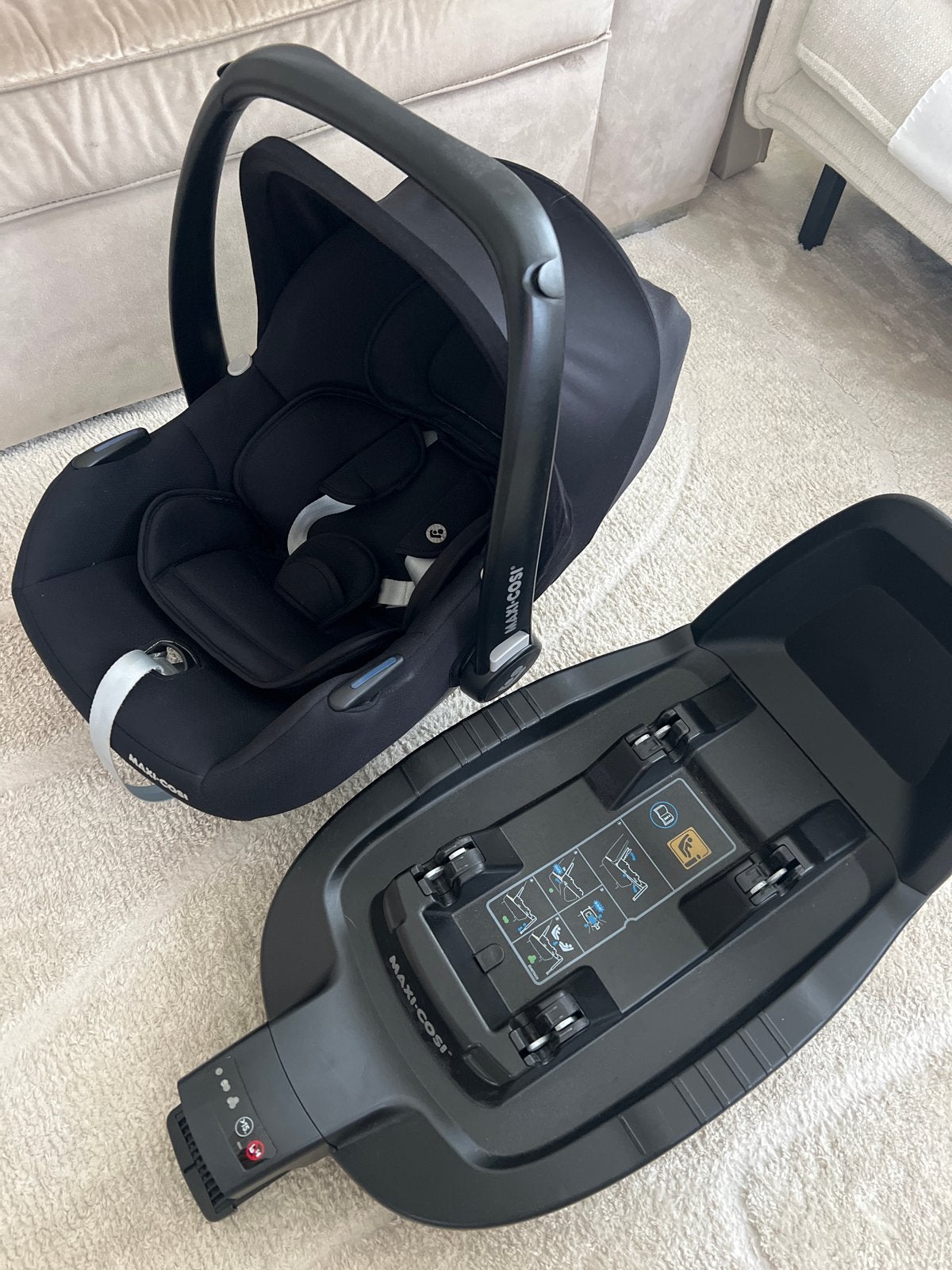 Maxi-Cosi autostoel met Isofix base - Zwart, Ophalen, Gebruikt, Isofix, 0 t/m 13 kg