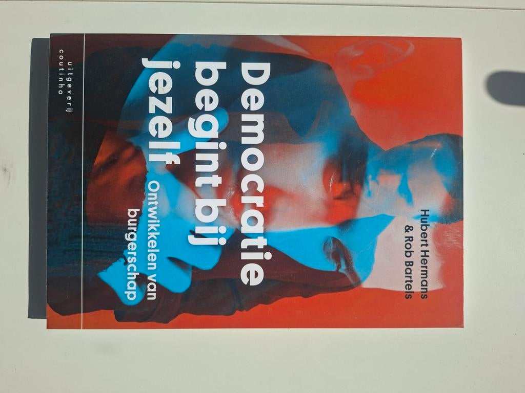 Democratie begint bij jezelf - Hermans & Bartels, Gelezen, Hubert Hermans & Rob Bartels, Maatschappij en Samenleving, Ophalen of Verzenden