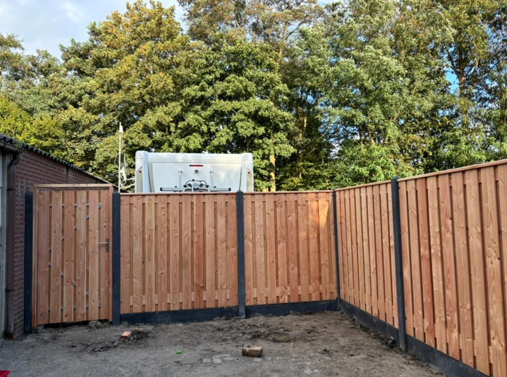 Hout beton Douglas schutting vanaf €120,- pm, Tuin en Terras, Schuttingen, 1 tot 2 meter, Verzenden, 6 meter of meer, Zo goed als nieuw