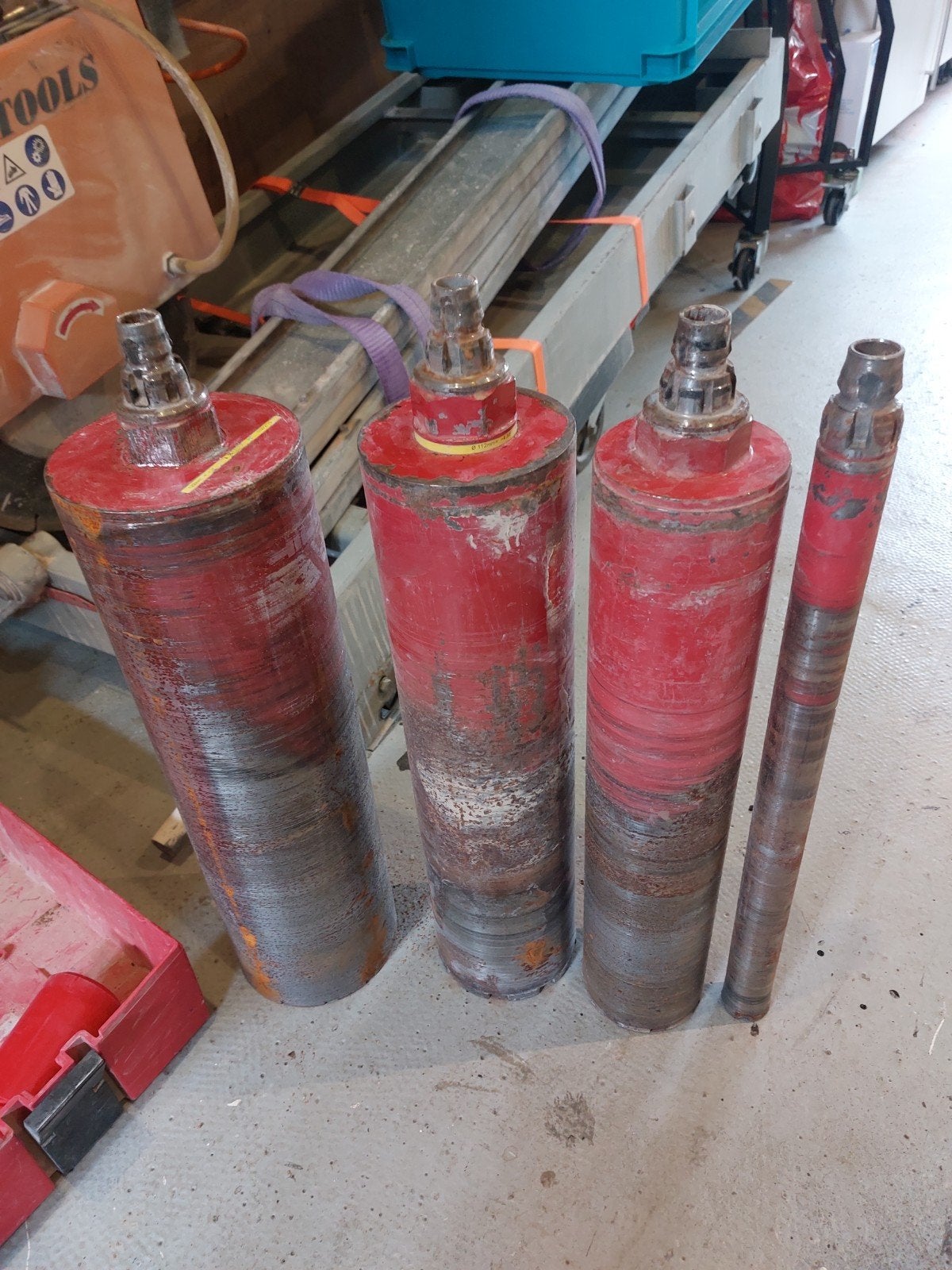 Diamantboren voor hilti, Ophalen