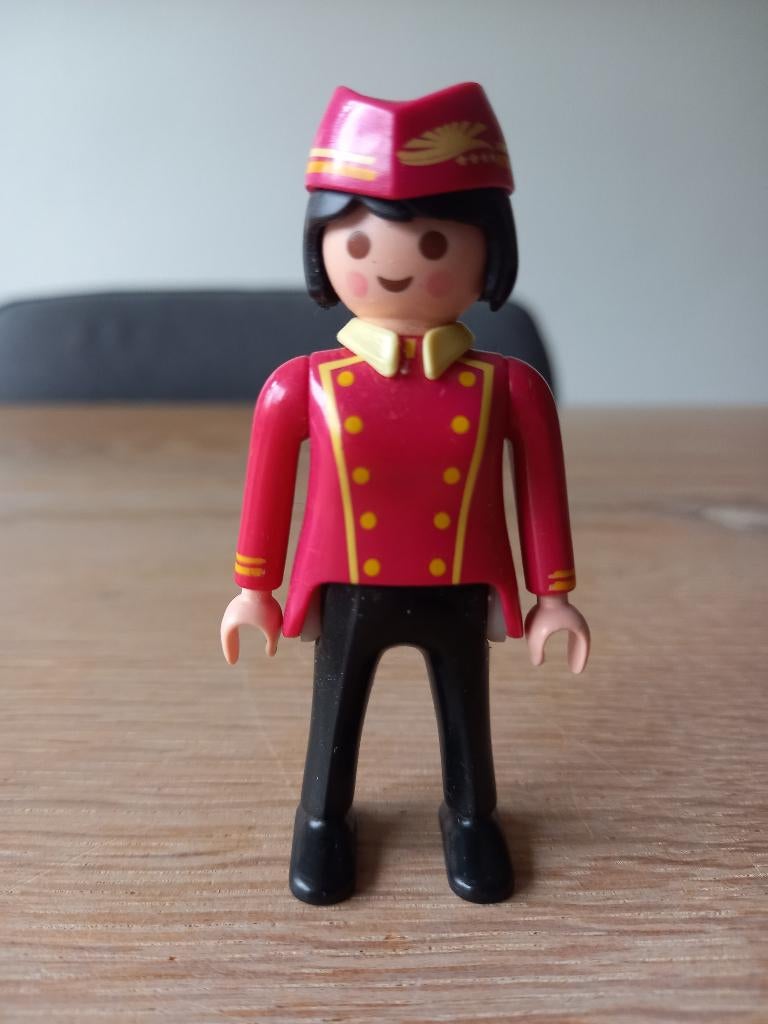 Playmobil Hotelbediende themapoppetje, Kinderen en Baby's, Speelgoed | Playmobil, Ophalen of Verzenden, Zo goed als nieuw