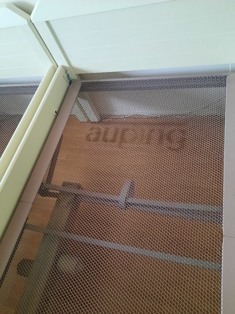 houten eenpersoonsbed met metalen spiraal, Ophalen, Gebruikt, 90 cm, Eenpersoons