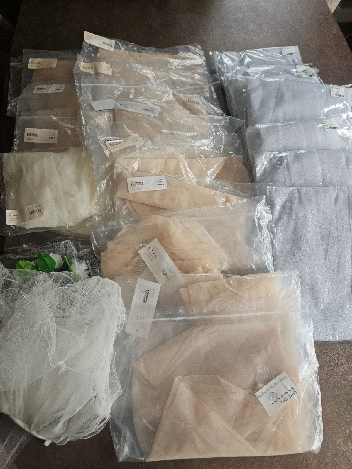 PARTIJ bruidsmode cecile calanthe nieuw 22 stuks !, Ophalen of Verzenden, Nieuw, Overige kleuren, Accessoires