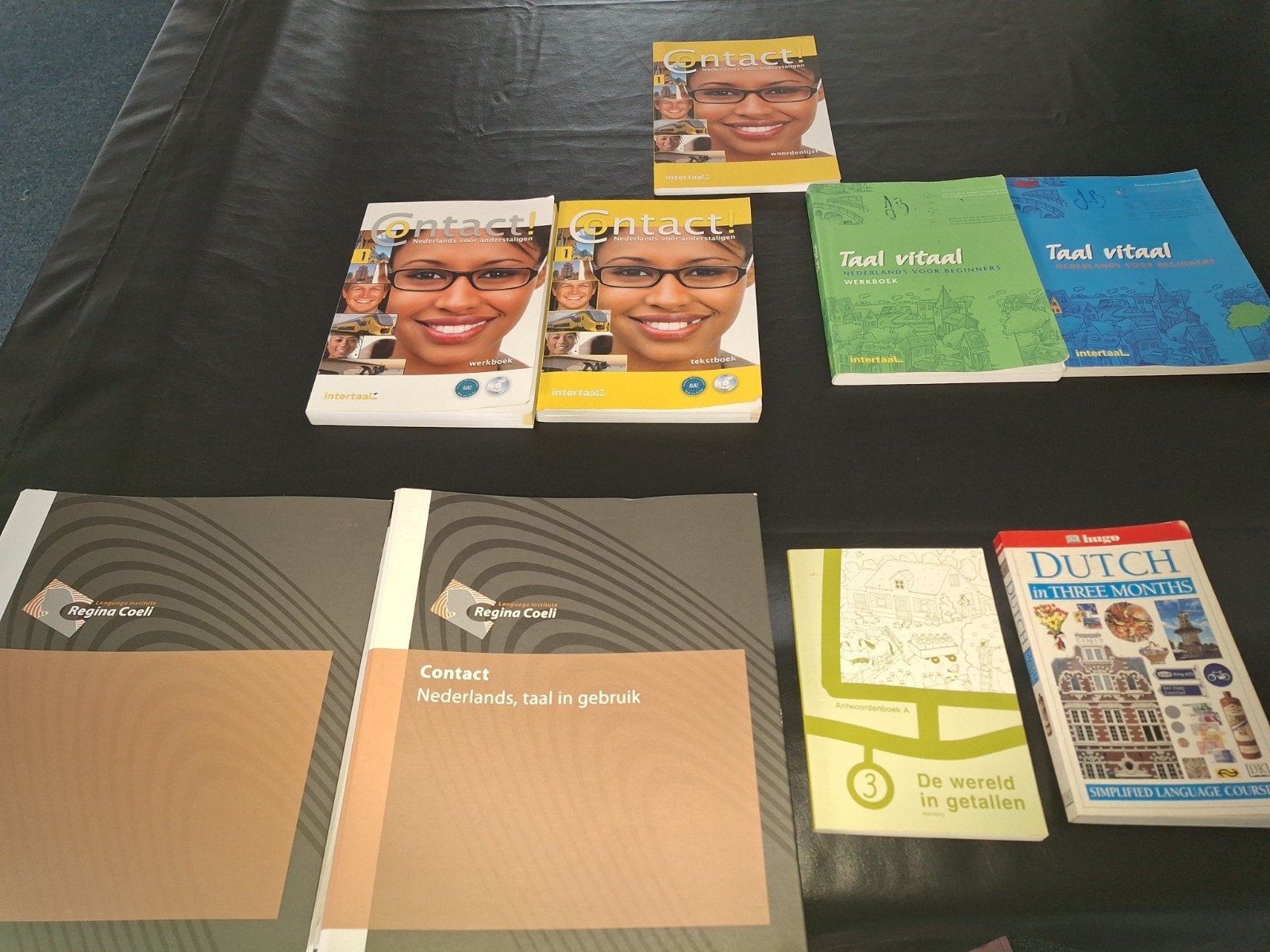Nederlands leren: Contact! & Taal Vitaal boeken + CD's, Boeken, Ophalen of Verzenden, Zo goed als nieuw, Nederlands, Non-fictie
