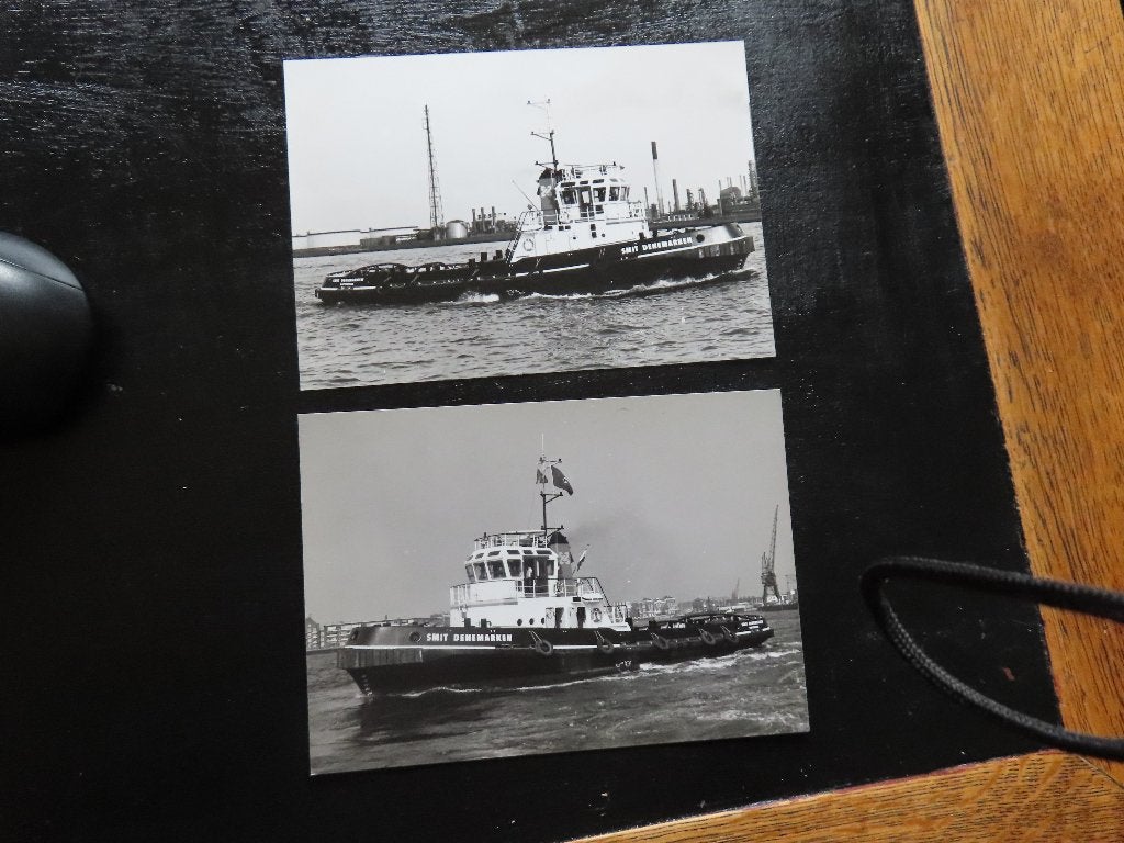 2 foto's "Smit Denemarken" Smit & co, Verzamelen, Scheepvaart, Ophalen of Verzenden, Motorboot, Kaart, Foto of Prent