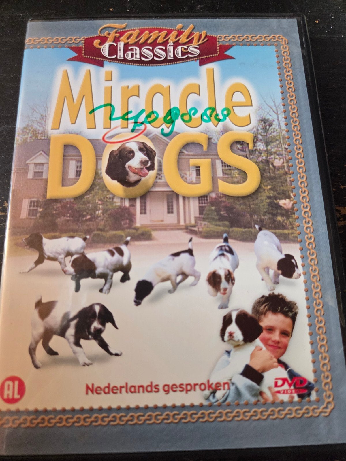 Miracle Dogs, Ophalen of Verzenden, Zo goed als nieuw