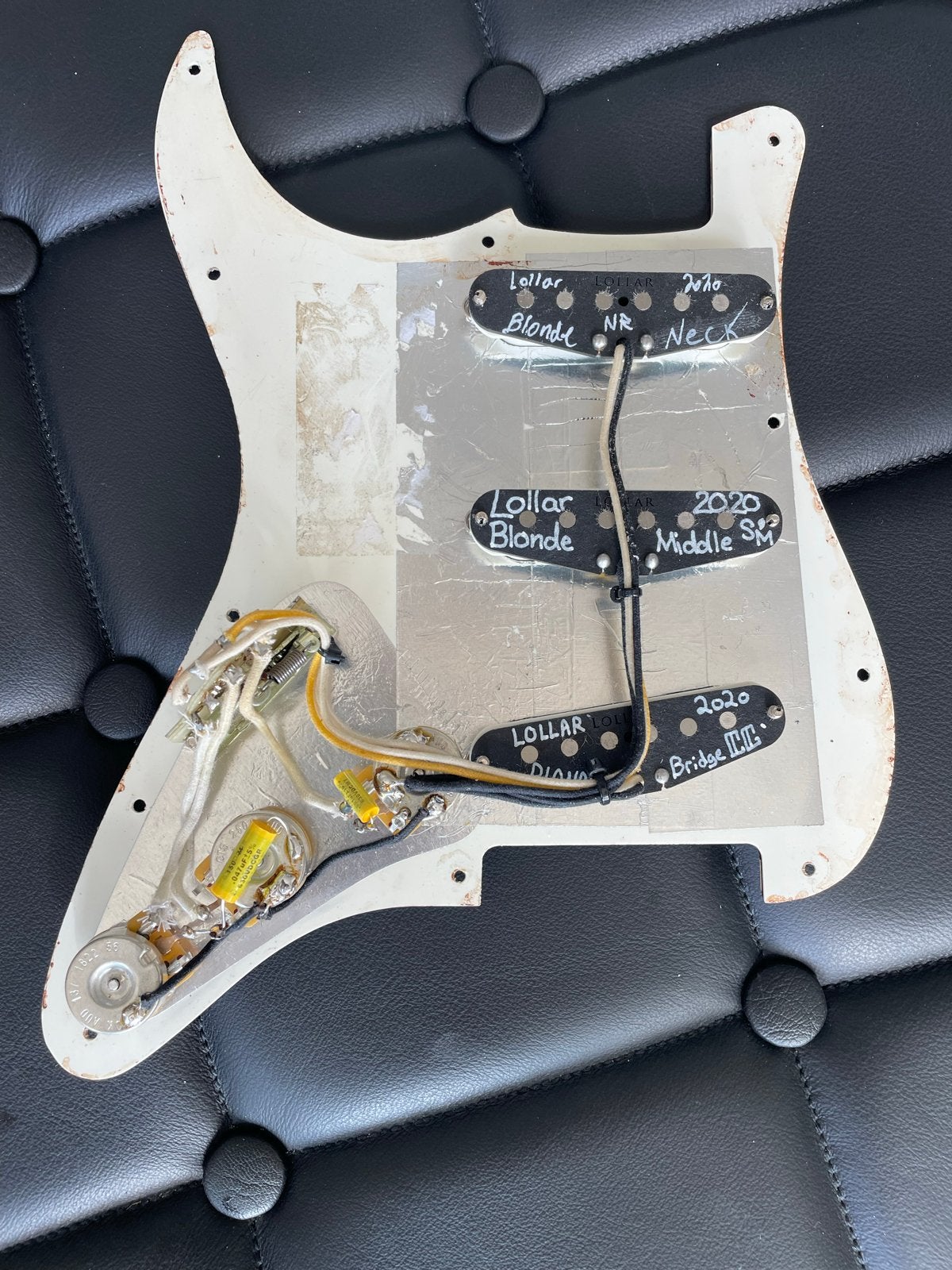 Lollar Blonde Prewired Pickguard Stratocaster, Ophalen of Verzenden, Gebruikt