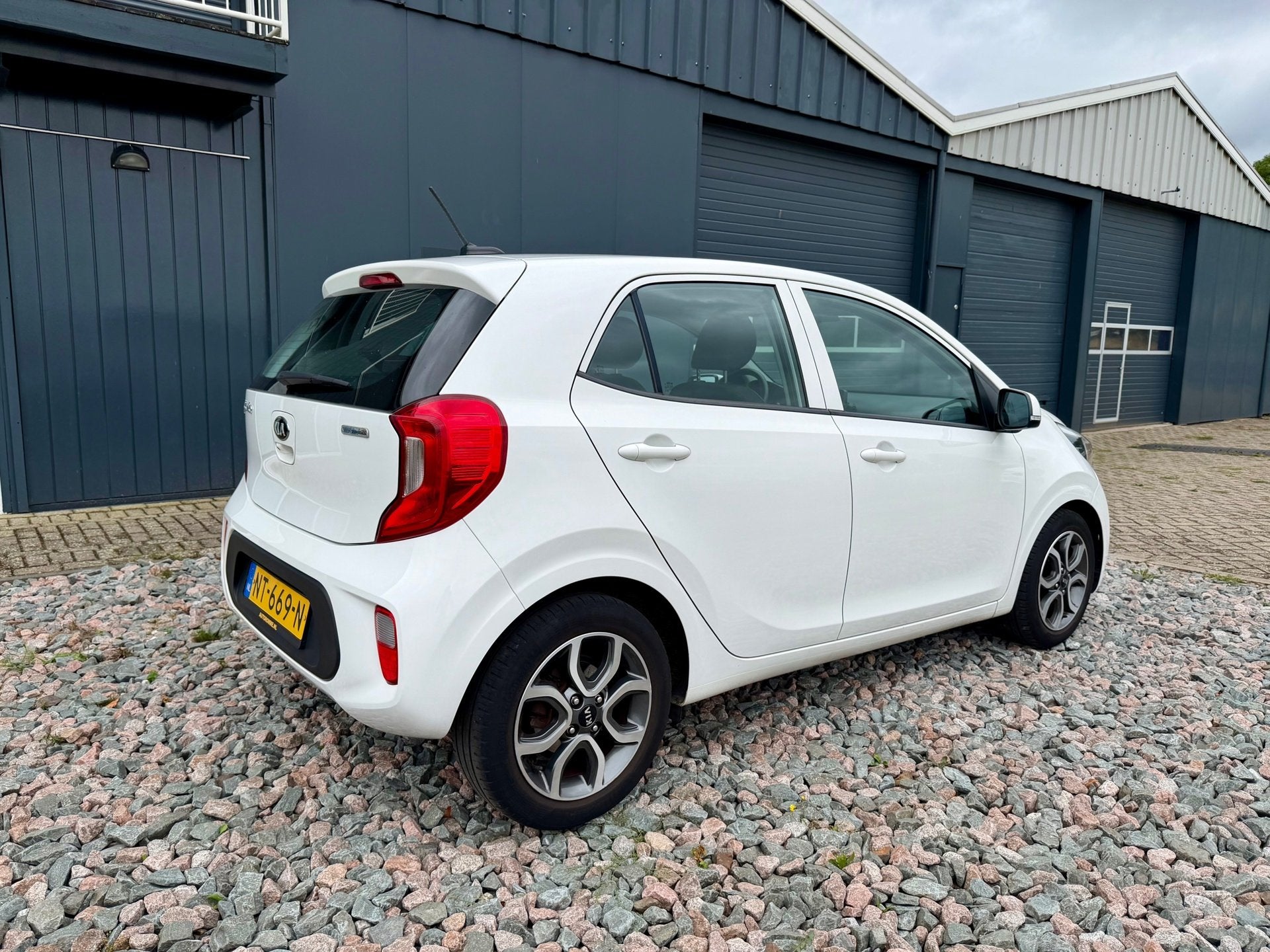 Kia Picanto 1.0 CVVT First Edition, Voorwielaandrijving, Start-stop-systeem, Gebruikt, Euro 6