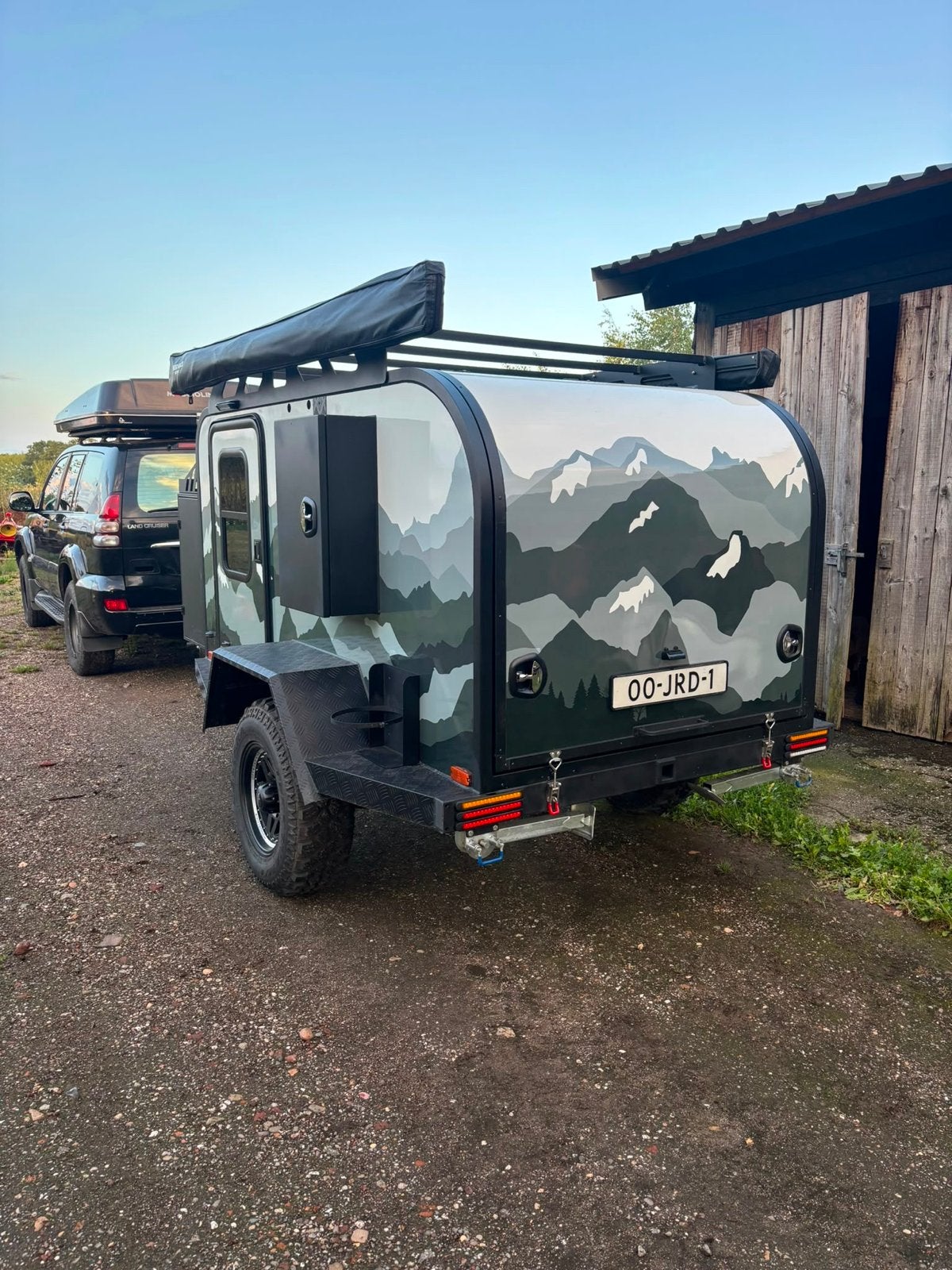 Stoere Off-Road Caravan - Klaar voor Avontuur!, Overige merken, Vast bed, Tot en met 2, 750 - 1000 kg