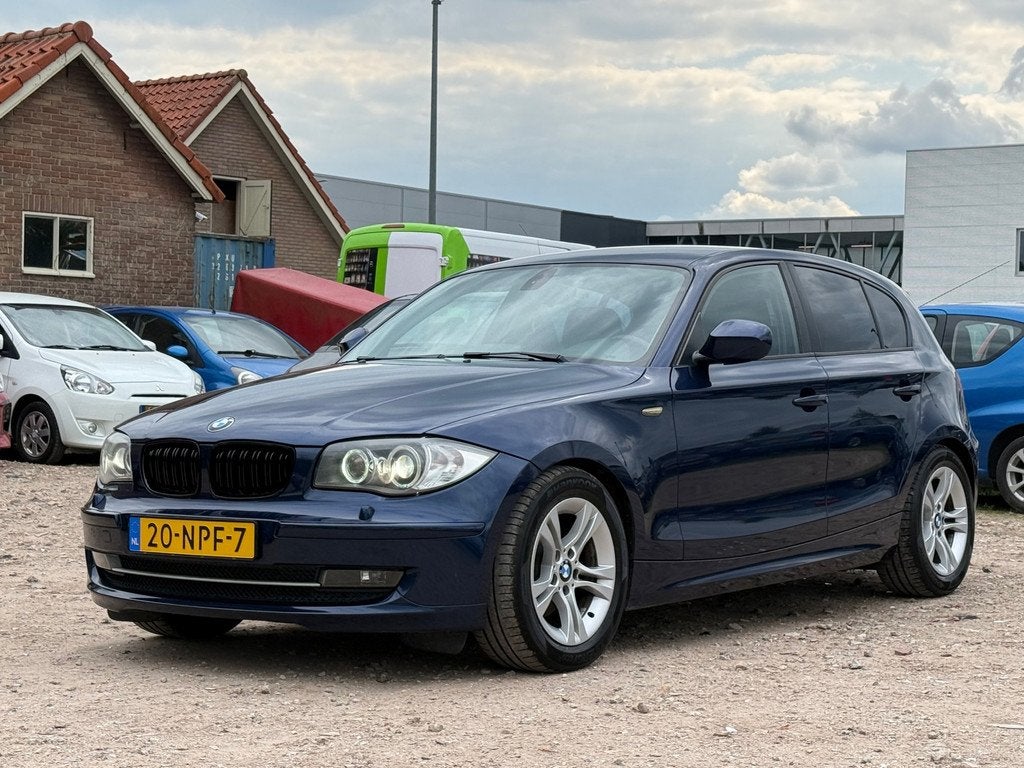 BMW 1-serie 118i EffDyn. Ed. Business Line Edition/ DIGITAAL, Auto's, BMW, 1-Serie, Euro 5, Achterwielaandrijving, Automatische klimaatregeling