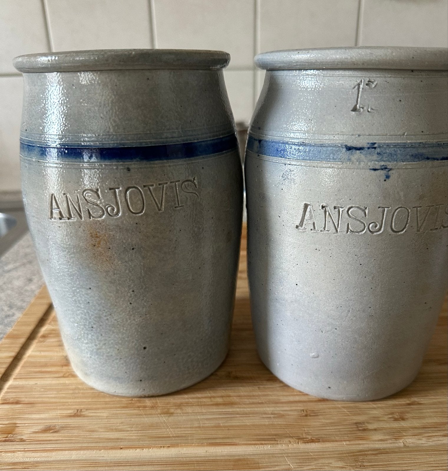 1 Inmaakpot - Anjovis, Ophalen of Verzenden, Gebruikt, Overige materialen, Pot, Bus of Blik