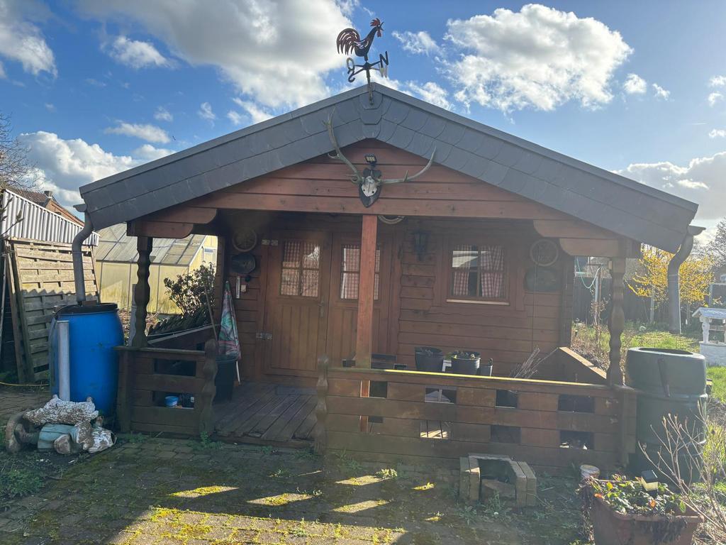 Grote blokhut / tuinhuis met veranda – zelf demonteren, Tuin en Terras, Tuinhuizen, Ophalen, Gebruikt, 250 tot 500 cm, Blokhut