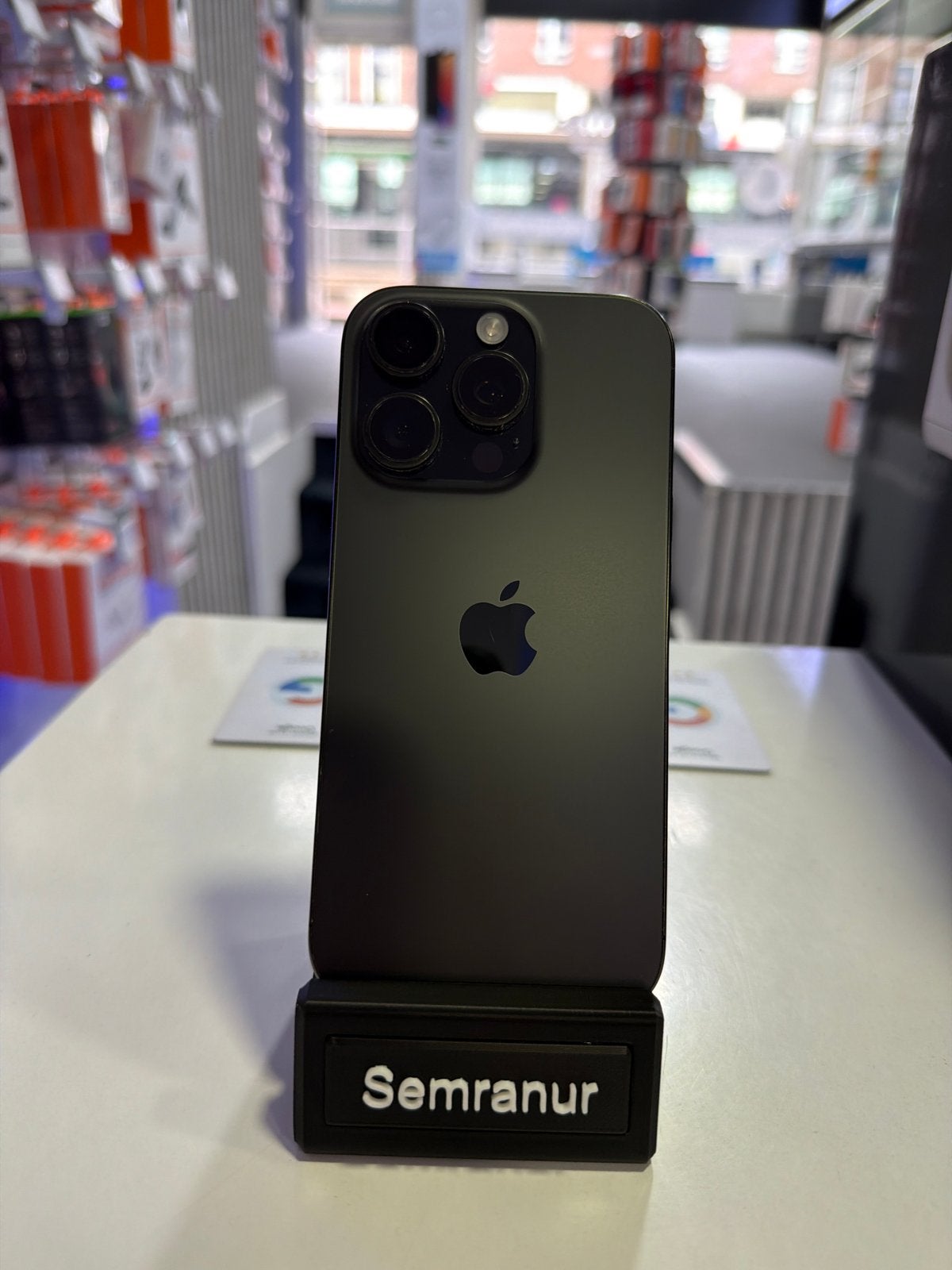 iPhone 16 Pro 512GB - Zo goed als nieuw met accessoires, Telecommunicatie, IPhone 16 Pro, 512 GB, Zwart, Zo goed als nieuw