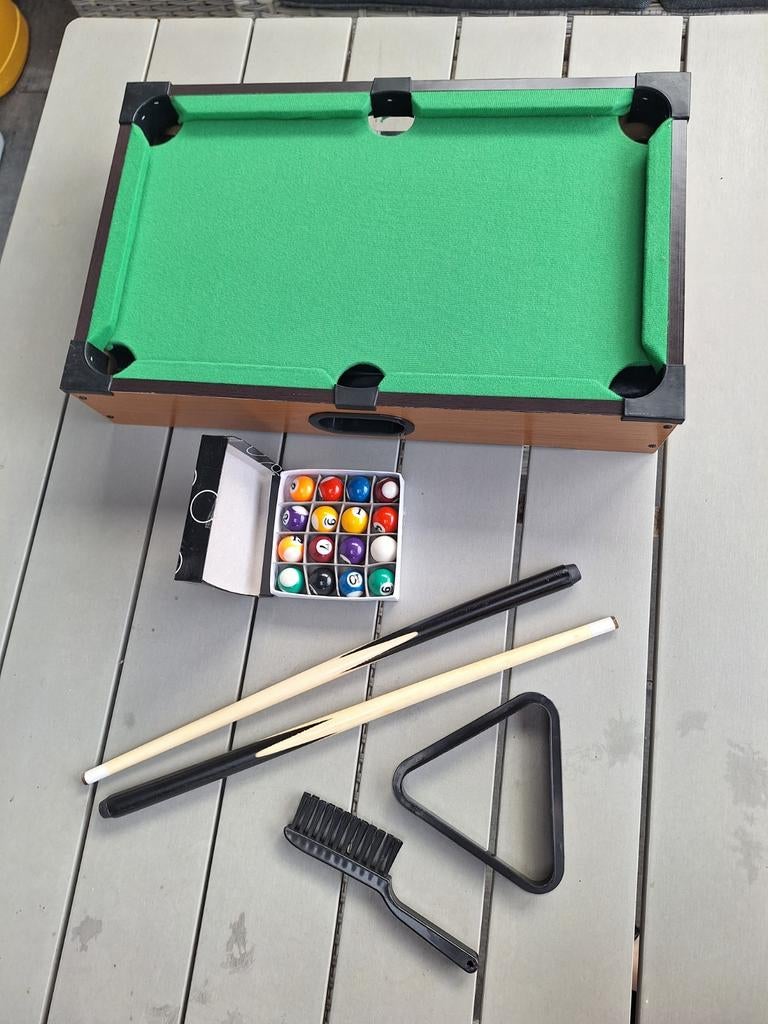 Compacte Tafel Pooltafel - Compleet met Accessoires, Sport en Fitness, Biljarten en Poolen, Ophalen of Verzenden, Zo goed als nieuw