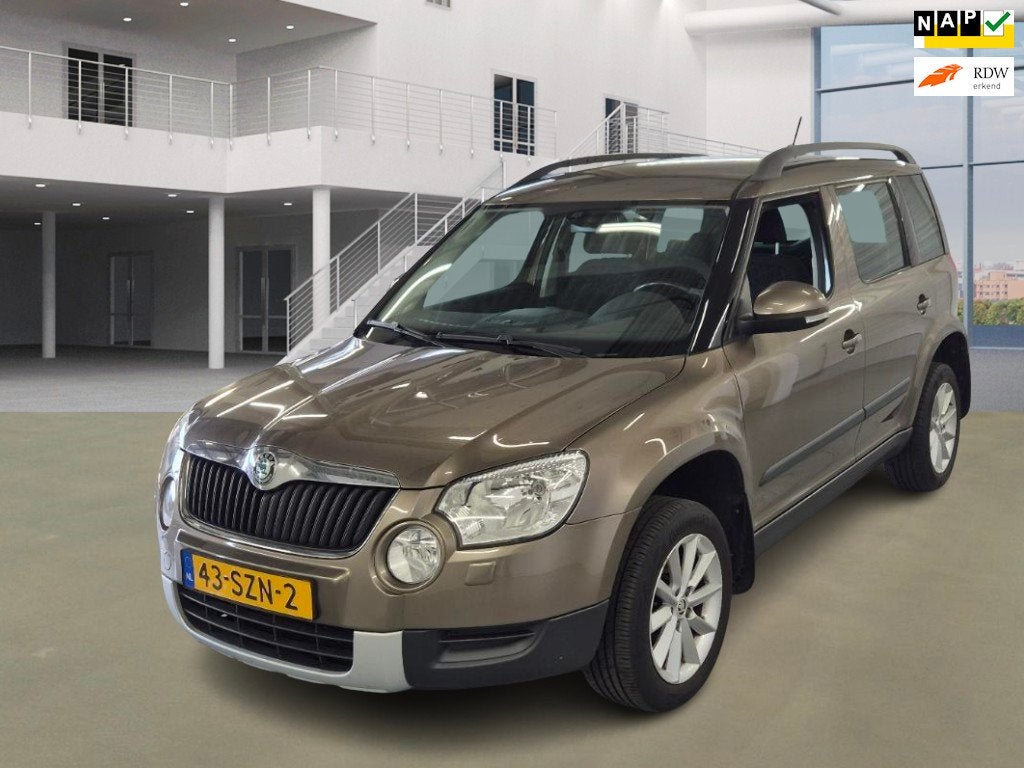 Skoda Yeti 1.2 TSI Tour|AUT|NAVI|TREKHAAK|CRUISE|PSENSOR|, Gebruikt, 680 kg, 4 cilinders, Bruin
