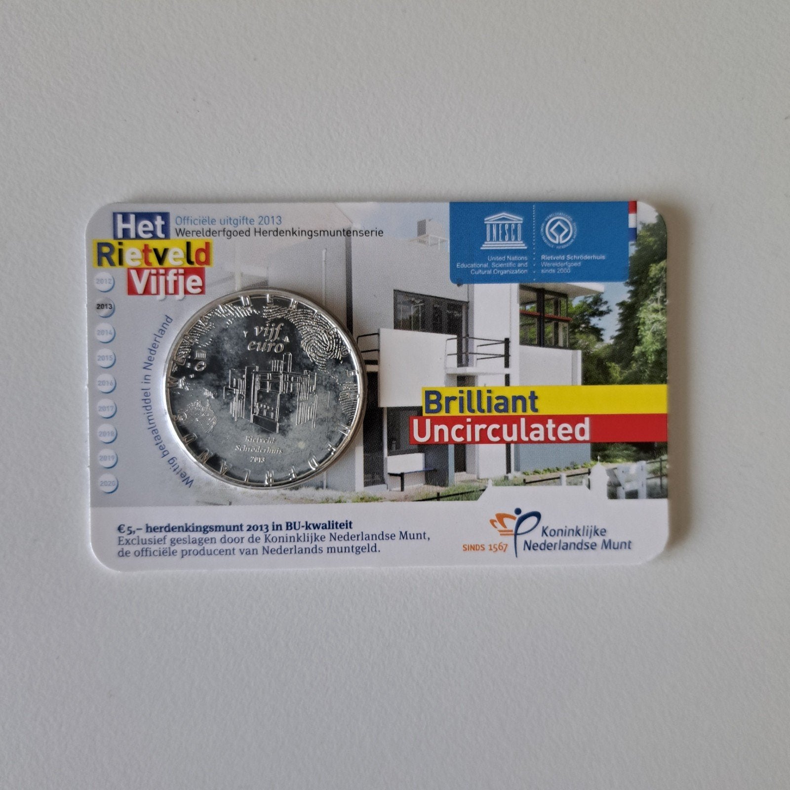 Nederland 5 Euro 2013 Rietveld BU in coincard, Ophalen of Verzenden, Koningin Beatrix, Euro's, Losse munt
