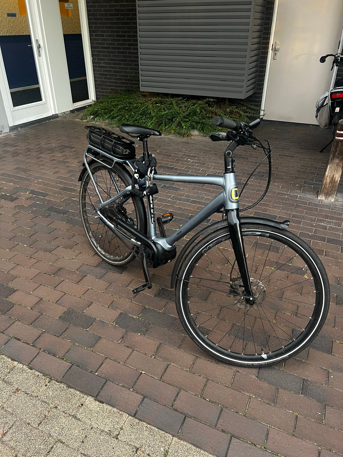 Giant Prime e+ e-bike, Gebruikt, 51 tot 55 cm, 50 km per accu of meer, Giant