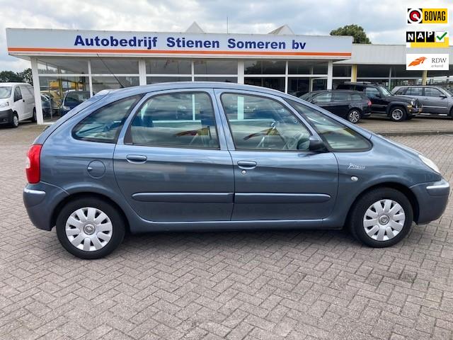 Citroen Xsara Picasso 1.6i-16V Exclusive, Voorwielaandrijving, Stof, 4 cilinders, 14 km/l