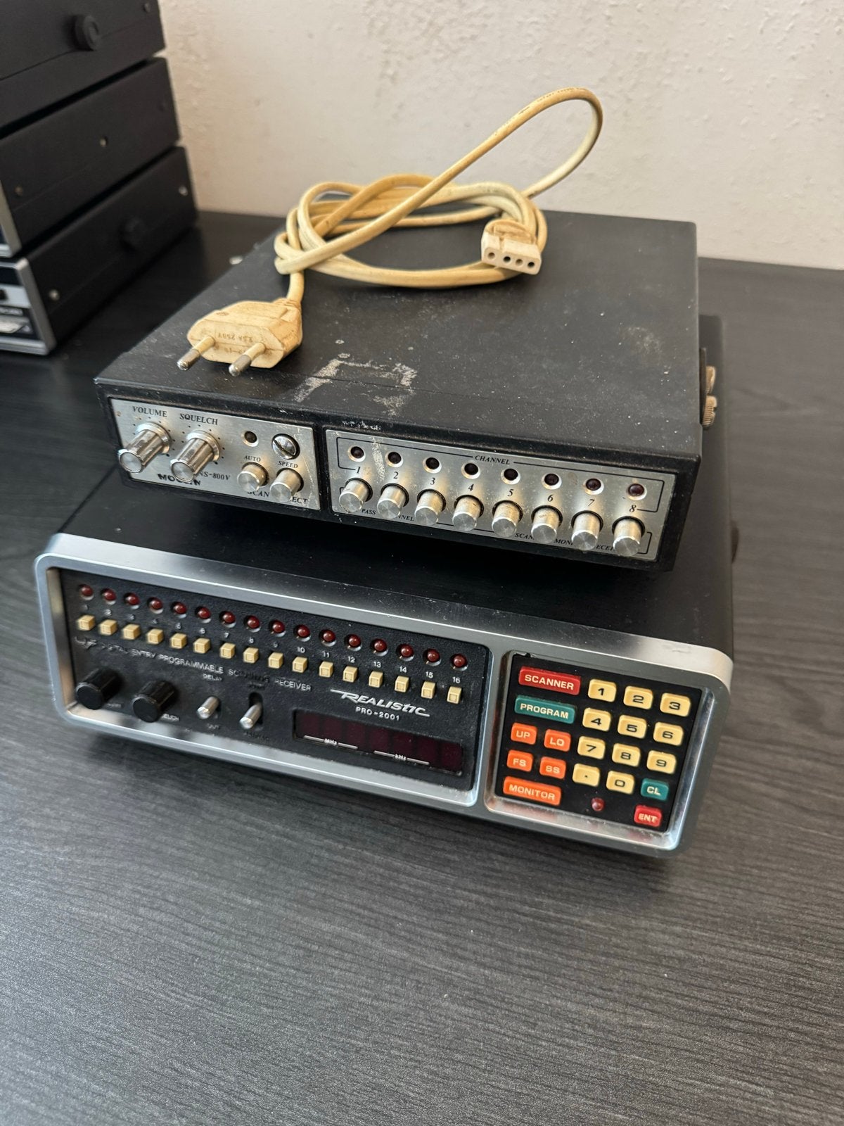 Realistic PRO-2001 Scanner + kriatalscanner., Telecommunicatie, Ophalen of Verzenden, Gebruikt